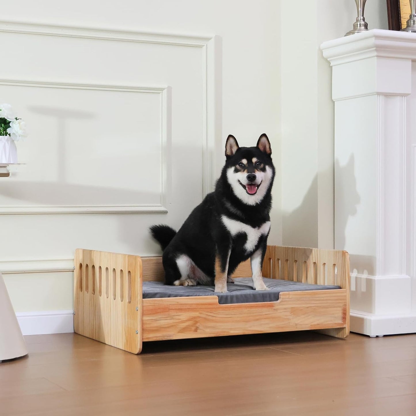 Wooden Pet Sofa – Stylish Dog Bed with Washable Cushion for Small & Medium Dogs Queenkong