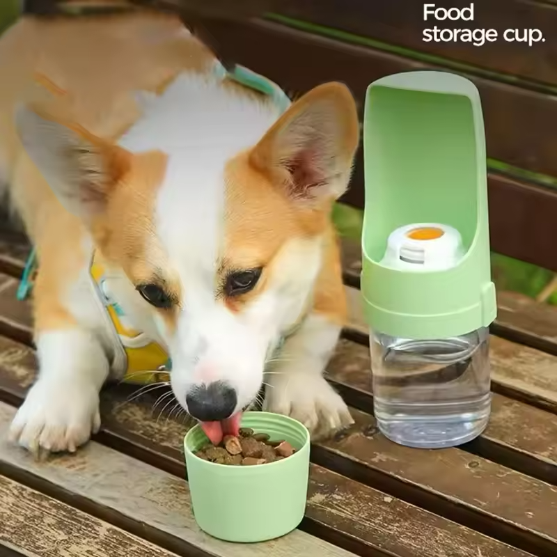 2-in-1 Portable Dog Water Bottle & Treat Cup – One-Click, Leak-Proof Queenkong
